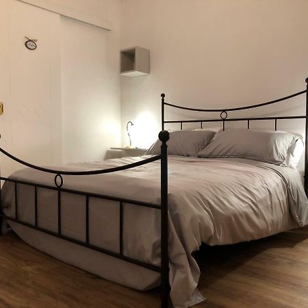 Il Pendio Apartment Кастеланета Екстериор снимка