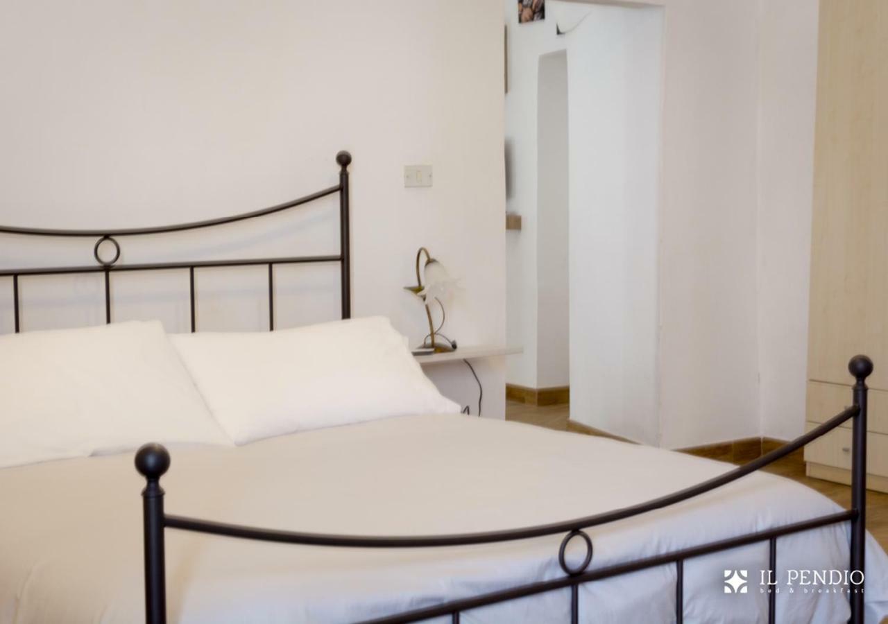 Il Pendio Apartment Кастеланета Екстериор снимка